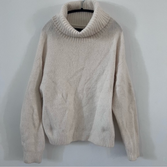 UGG Women's Lylah Rollneck Sweater in Cream |Size Large| - Picture 3 of 5